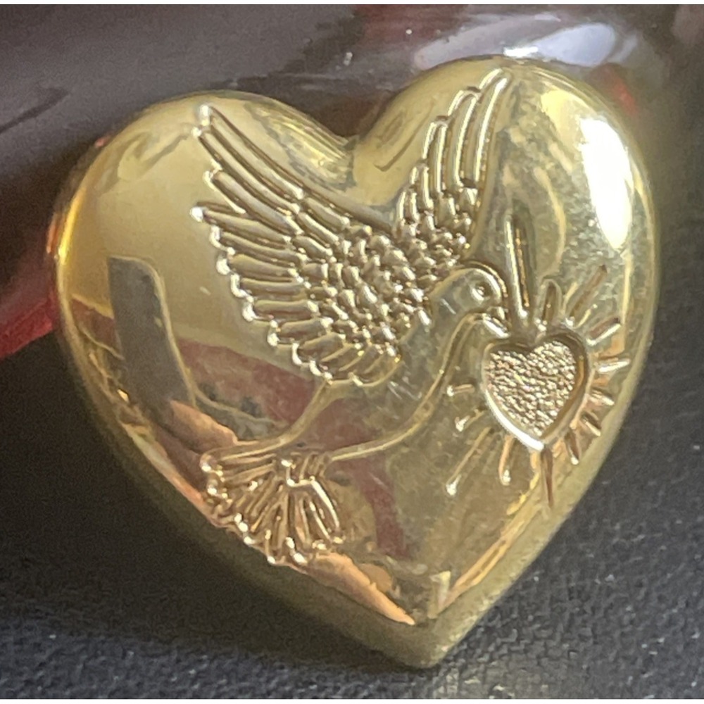 Vintage Dove Heart Brooch Variety Club Pin Gold Tone Religious Jewelry Valentine - Picture 4 of 7